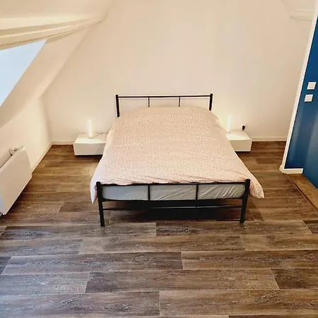 Maison Toute Equipee Avec Jardin Maing Exterior photo