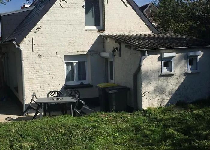 Maison Toute Equipee Avec Jardin