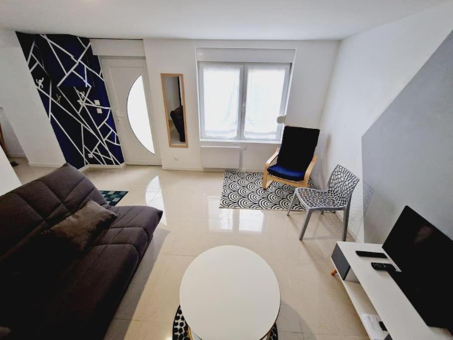 Maison Toute Equipee Avec Jardin Hébergement de vacances *